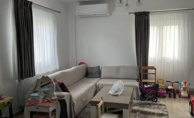 Heraklion - Nea Alikarnassos Kreta, Heraklion: Eckwohnung im Stadtteil Alikarnassos zu verkaufen Wohnung kaufen